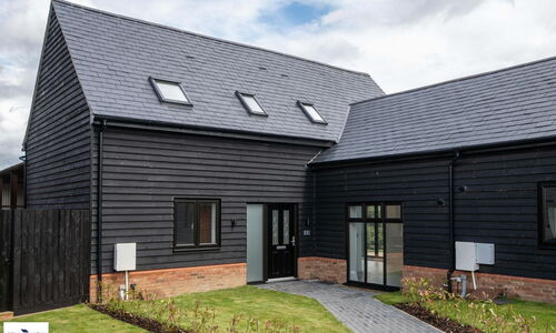 Barn 4, West Street, Lilley
