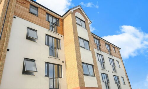 Mulberry Close, Luton